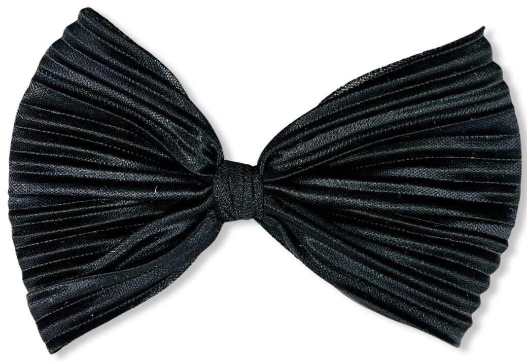 Raven Black (Pleated) Classic