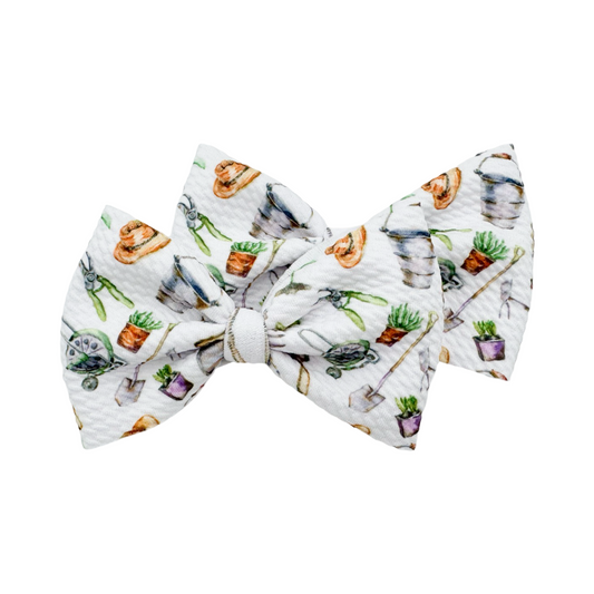 Gardening With Granny Piggies