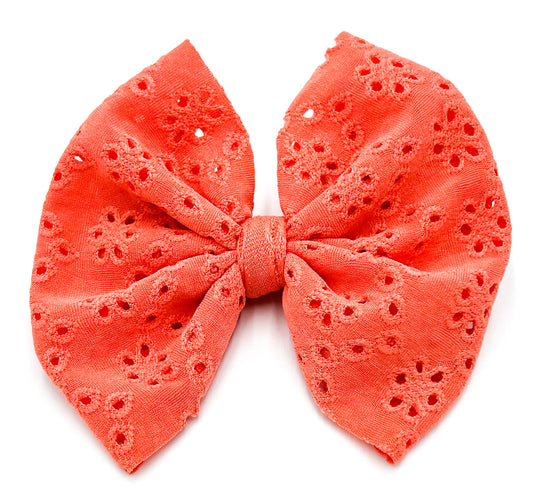 Coral Beach Eyelet Bullet Bow